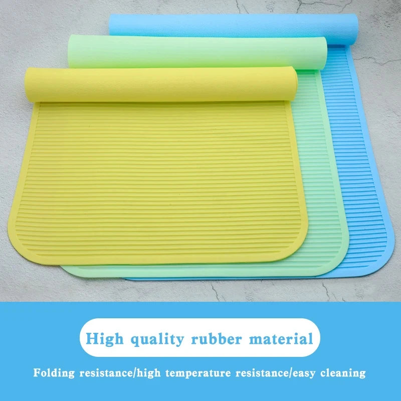 Non-Slip Rubber for pet Grooming and Bathing Mat - Durable Training Table for Dogs & Cats, Anti slip pad for beauty table